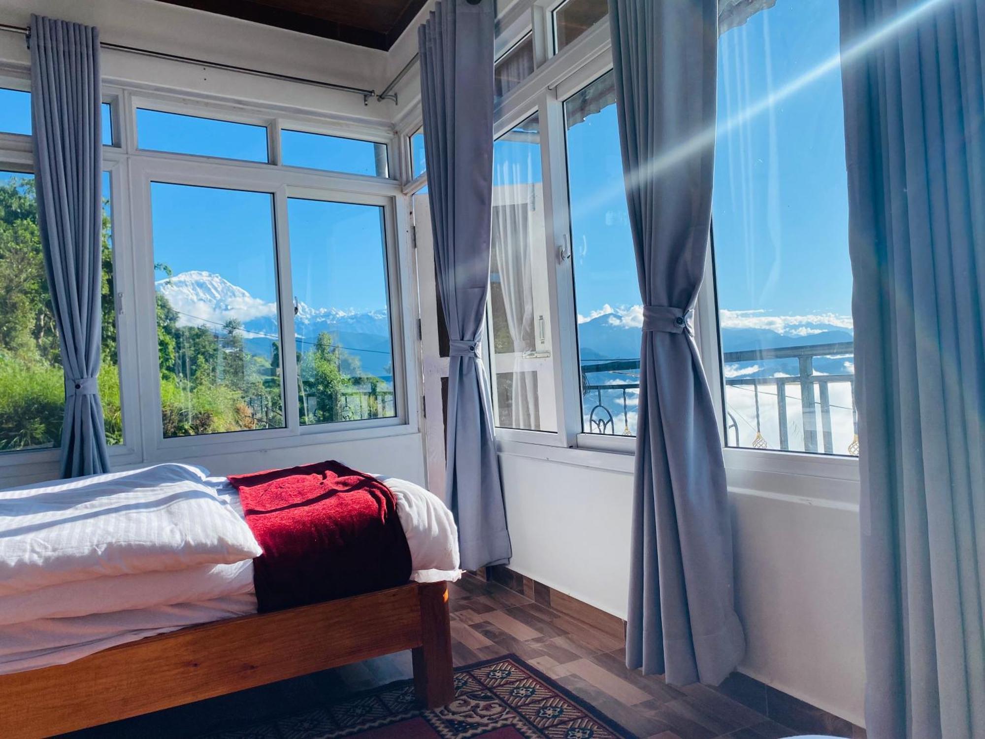 Panoramic View Guest House Sarangkot بوكْرا المظهر الخارجي الصورة