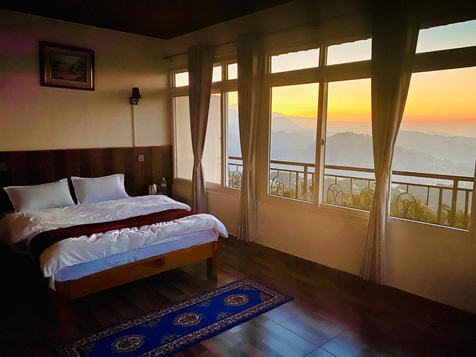 Panoramic View Guest House Sarangkot بوكْرا المظهر الخارجي الصورة