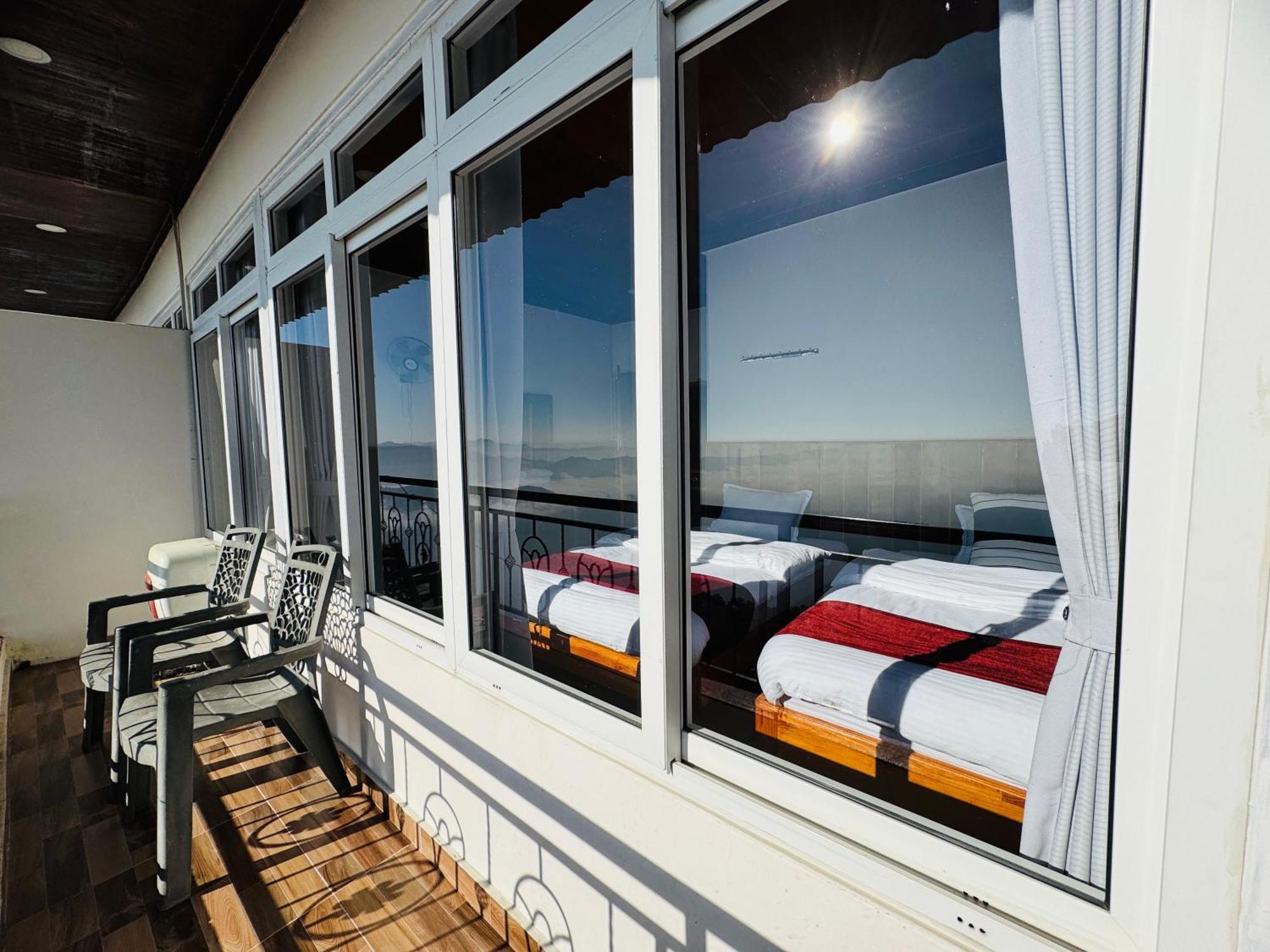 Panoramic View Guest House Sarangkot بوكْرا المظهر الخارجي الصورة